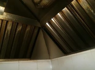 油烟过滤器清洗前6